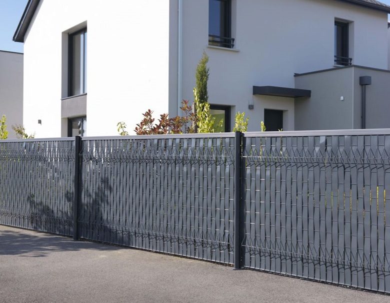 lames occultantes PVC maison